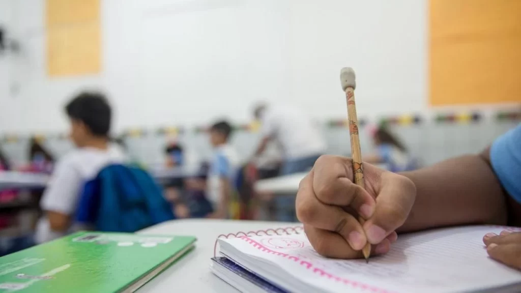 candidatos-a-prefeitura-de-goiania-apresentam-propostas-para-a-educacao