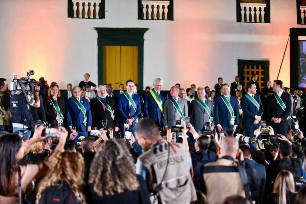 governadores-sao-homenageados-com-medalhas-da-ordem-do-merito-anhanguera