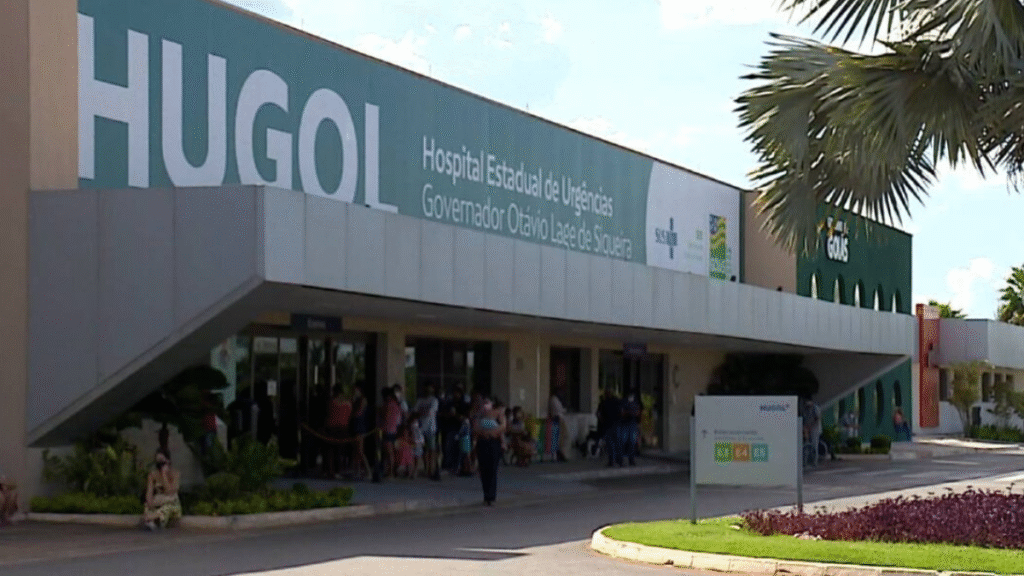 go:-filho-fica-ferido-apos-ser-atropelado-acidentalmente-pela-mae-na-garagem-de-casa