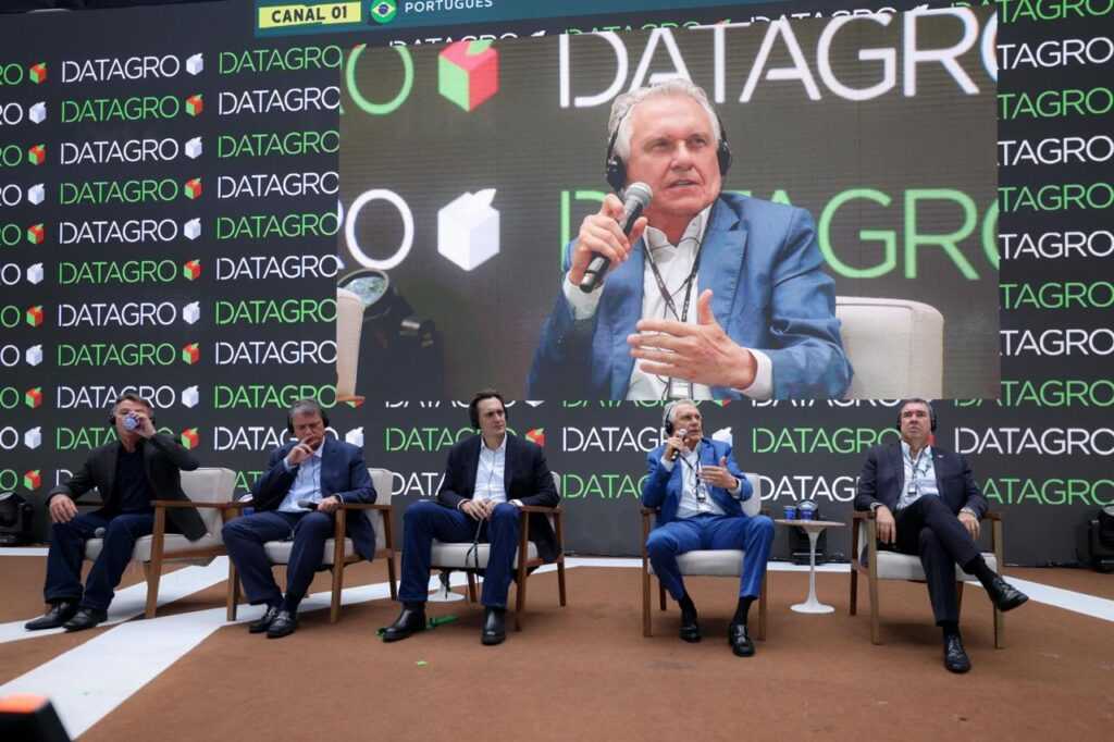 em-sao-paulo,-caiado-destaca-avanco-do-agro-goiano-durante-evento-internacional