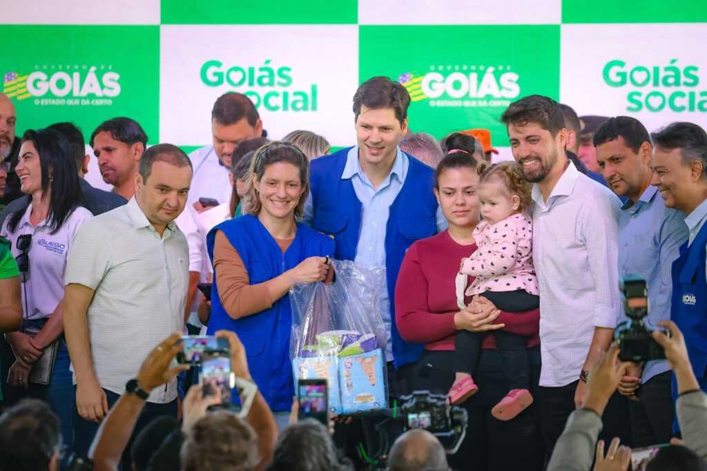 goias-social-atende-populacao-de-valparaiso-neste-fim-de-semana