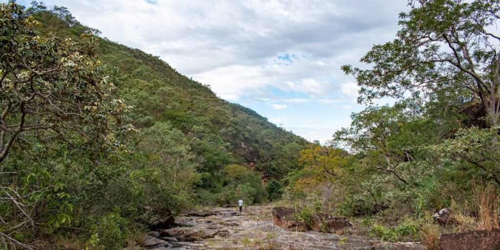 semad-abre-licitacao-de-concessao-do-parque-estadual-da-serra-de-caldas-novas