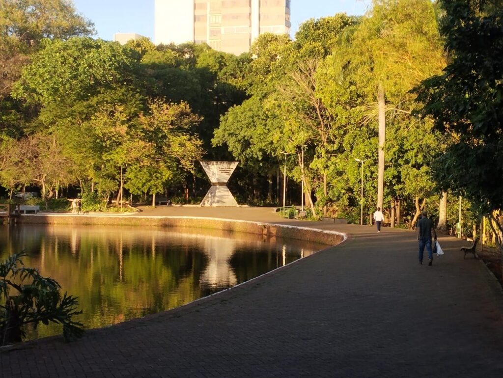 bosque-dos-buritis-passa-a-fechar-as-22h-a-partir-desta-sexta-feira-(26/9)