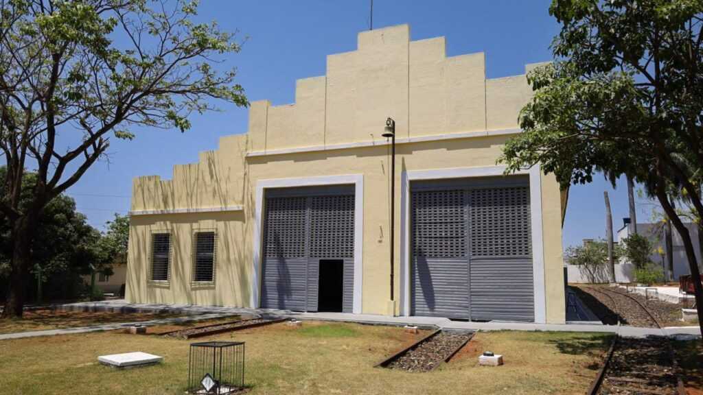 inaugurado-o-primeiro-cinema-publico-de-pires-do-rio