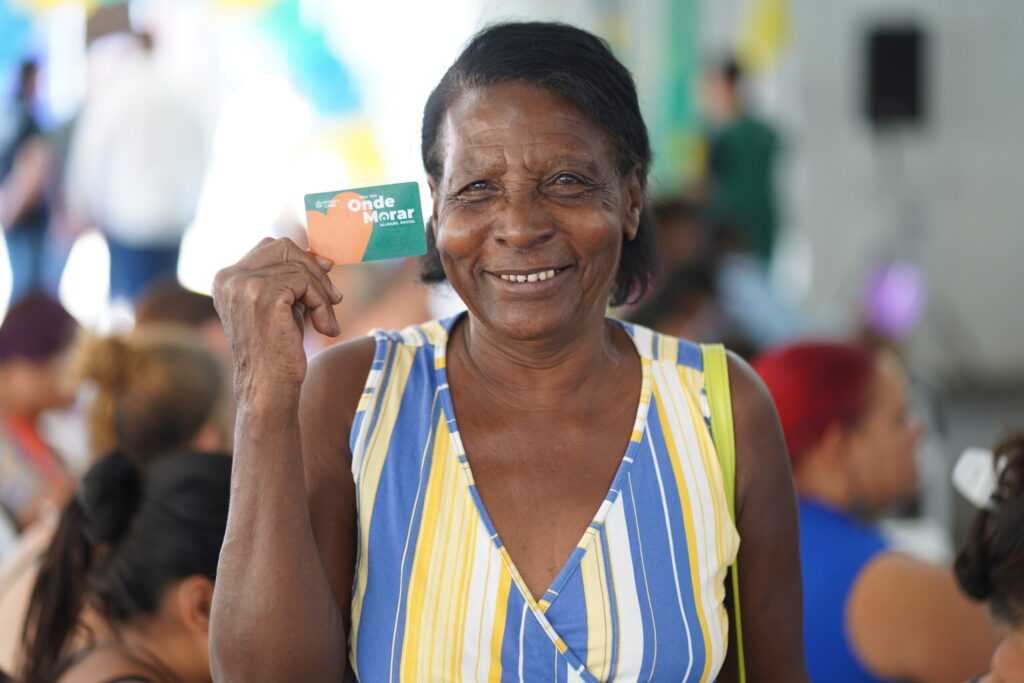 baldy-entrega-mais-de-3-mil-beneficios-habitacionais-nesta-quinta-feira-(16/10)-em-goiania