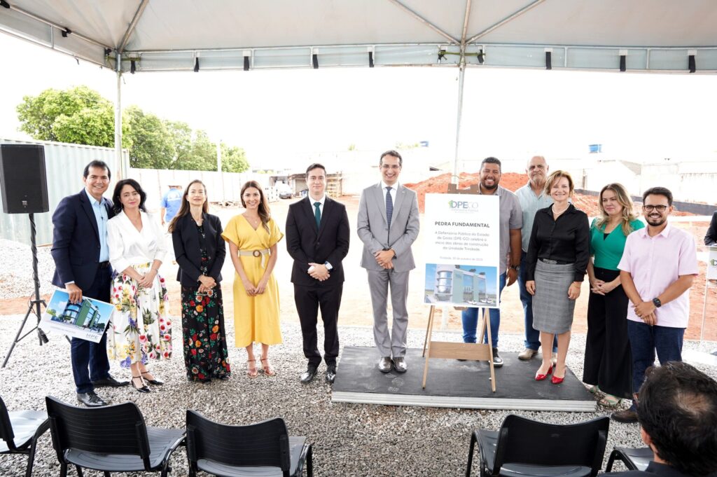 lancamento-da-pedra-fundamental-marca-inicio-das-obras-da-defensoria-publica-em-trindade