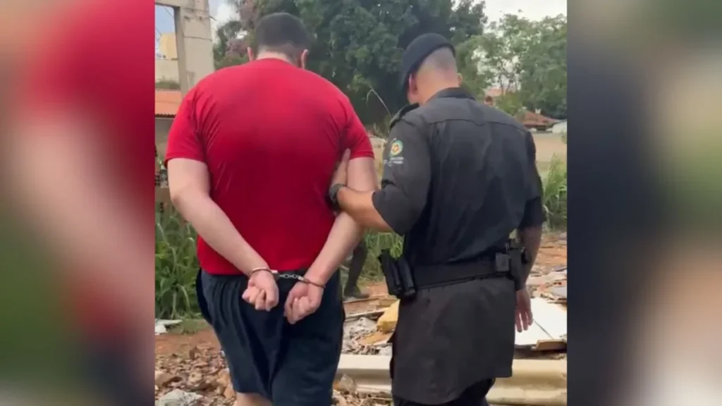 jovem-que-se-inspirou-na-serie-dexter-para-cometer-crimes-tem-prisao-preventiva-decretada