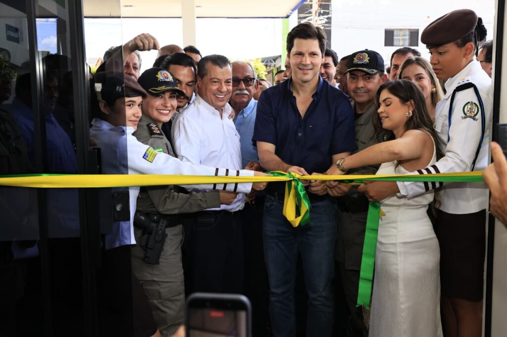 daniel-vilela-entrega-ampliacao-do-colegio-militar-em-bom-jesus-de-goias