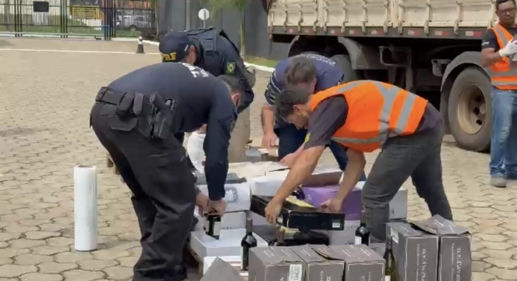 prf-faz-maior-apreensao-de-vinhos-do-ano-em-goias