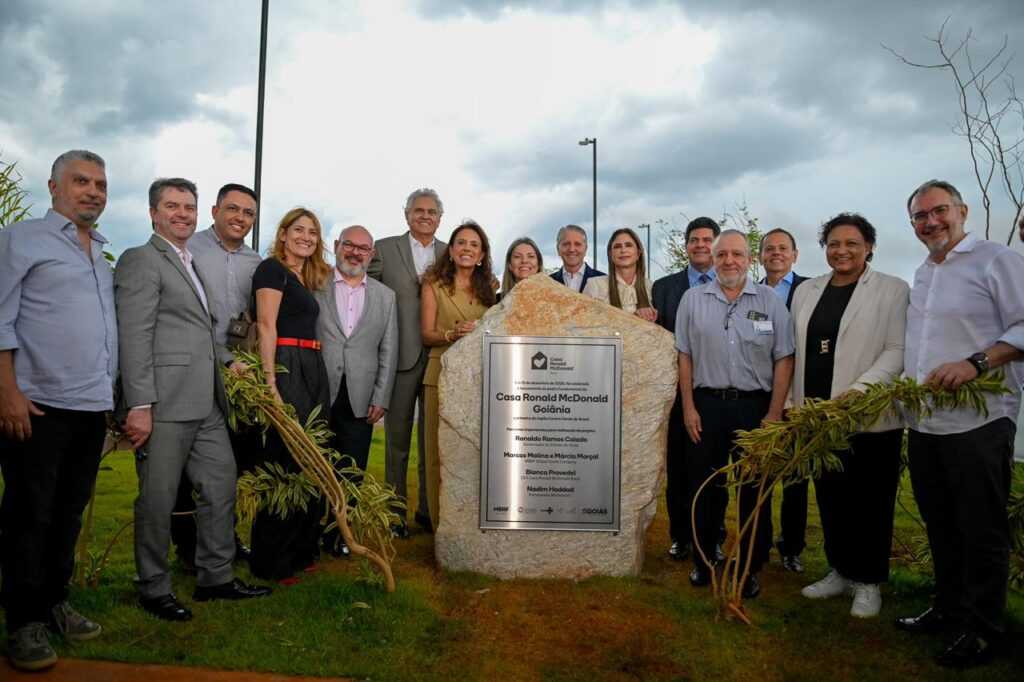 lancada-pedra-fundamental-da-casa-ronald-mcdonald
