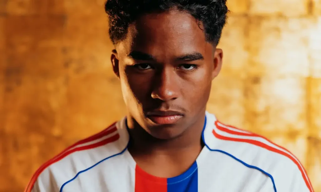 lyon-anuncia-contratacao-por-emprestimo-do-atacante-endrick