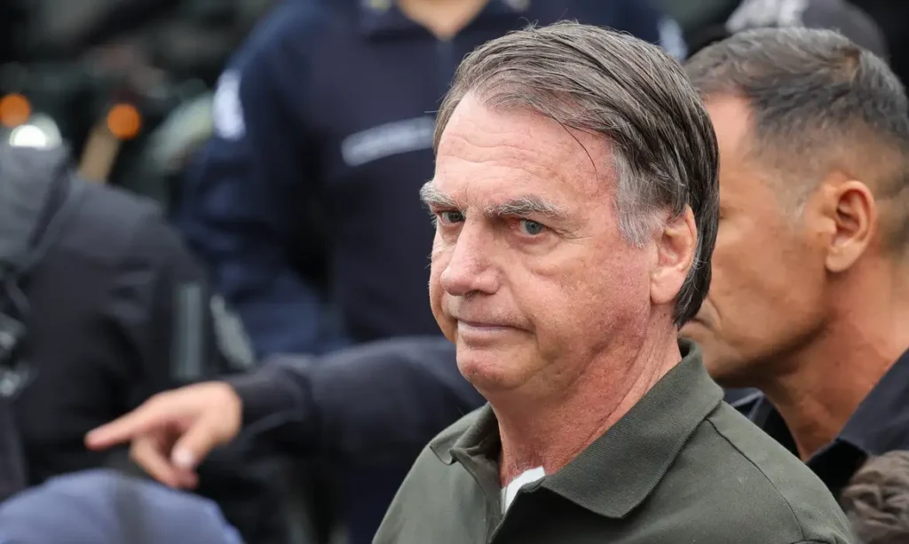 cirurgia-de-bolsonaro-e-concluida-sem-intercorrencias,-diz-equipe-medica
