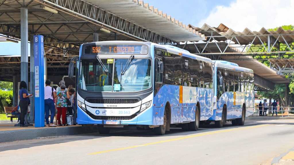 terminal-cruzeiro-passa-a-oferecer-linhas-com-meia-tarifa