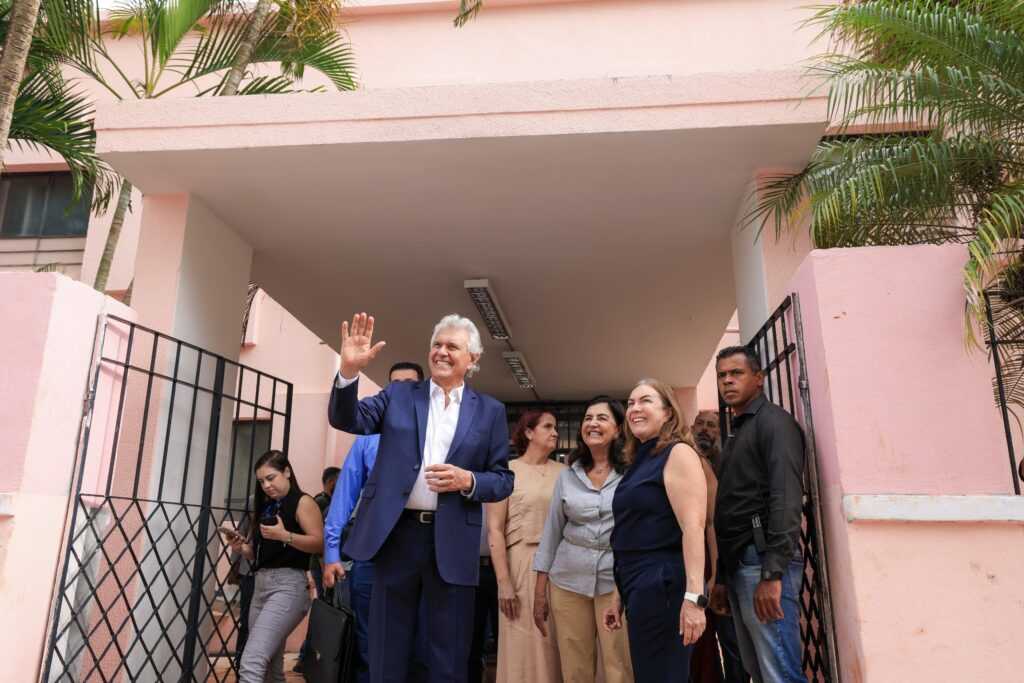 novo-lyceu-de-goiania-sera-entregue-no-dia-23-com-investimento-de-r$-20-milhoes,-anuncia-caiado