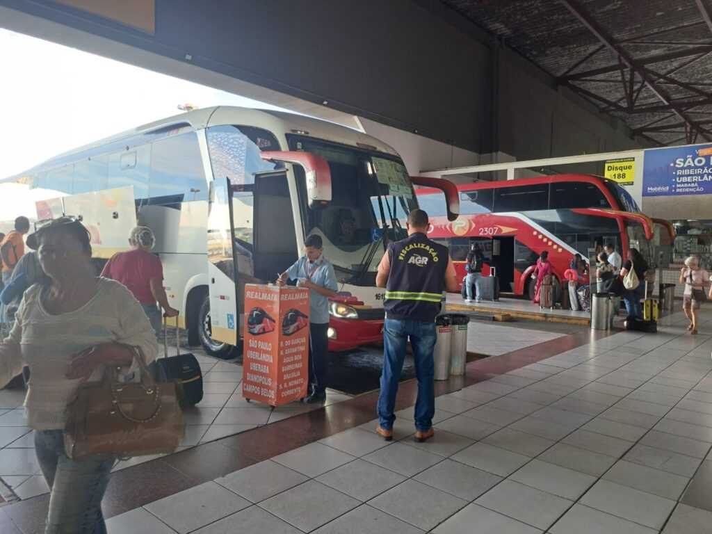 agr-faz-alerta-contra-o-uso-de-transporte-clandestino