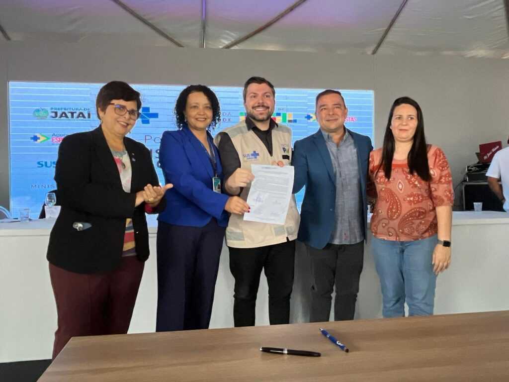 assinada-ordem-de-servico-para-construcao-de-policlinica-em-jatai