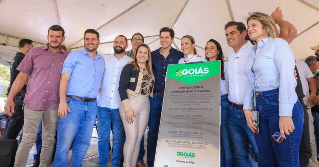 daniel-vilela-destaca-investimentos-no-vale-do-araguaia-durante-entrega-de-ponte-em-nova-crixas