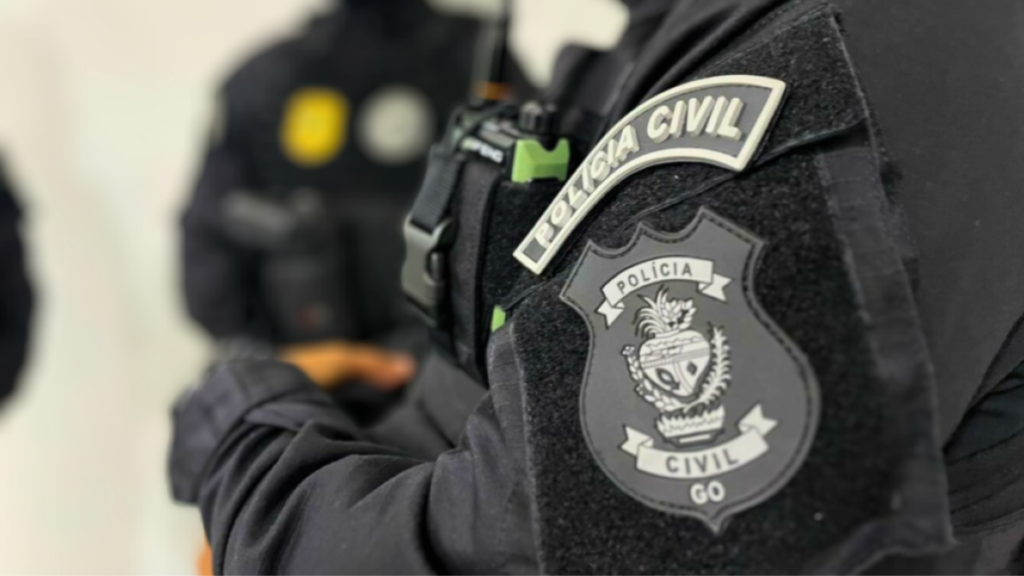 Polícia Civil cumpre mandados contra suspeitos de tráfico e lavagem em Goiás policia-civil-cumpre-mandados-contra-suspeitos-de-trafico-e-lavagem-em-goias