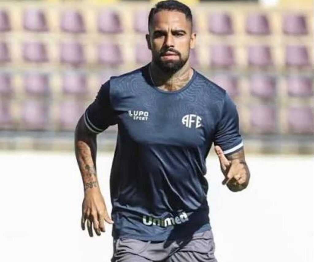jogadores-contratados-pelo-atletico-treinam,-mas-nao-podem-jogar
